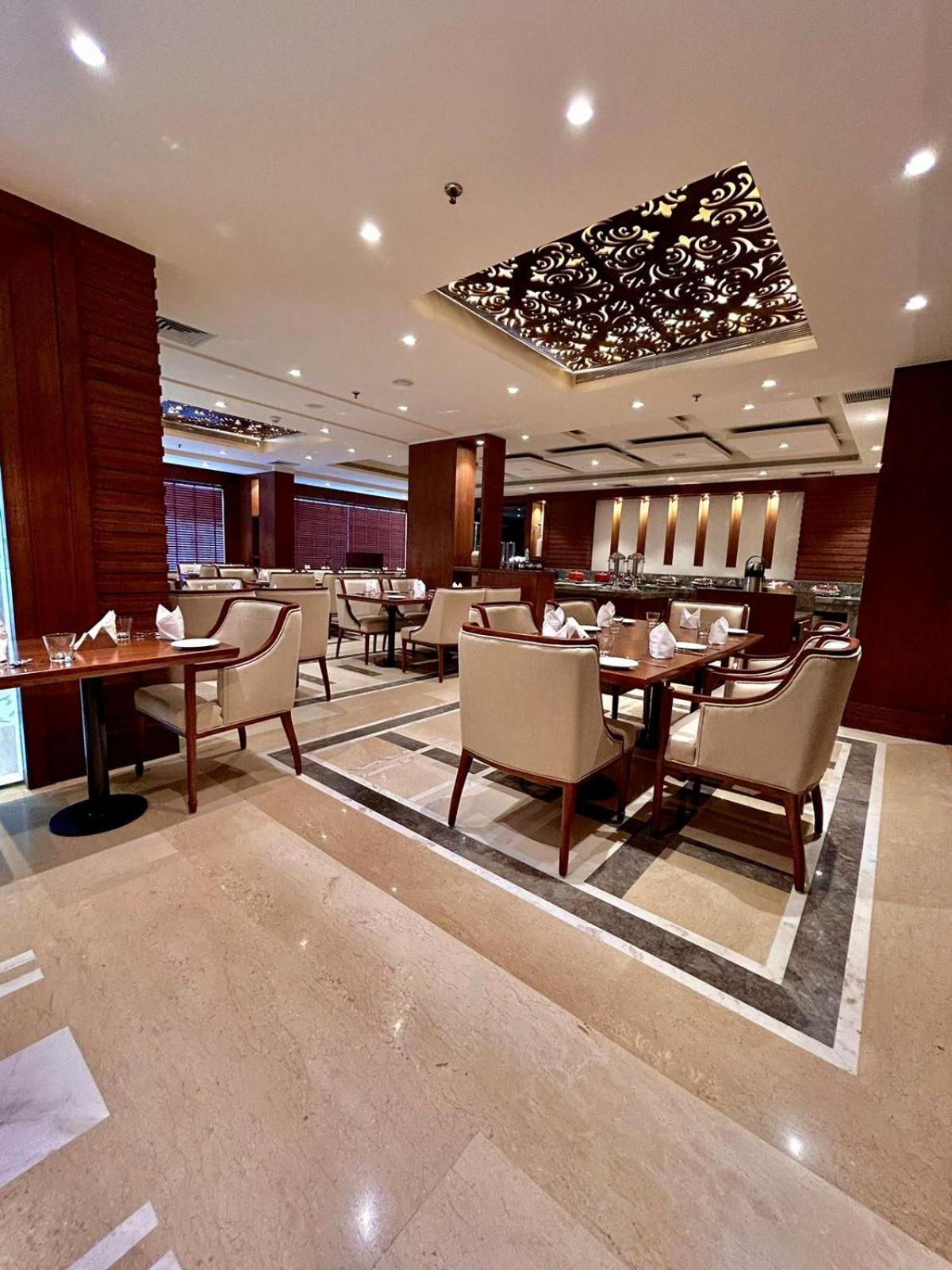 Best Western Plus Amritsar Exterior photo