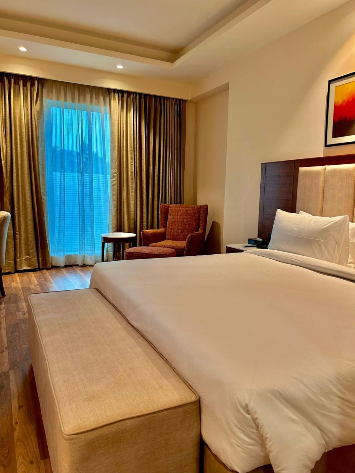 Best Western Plus Amritsar Exterior photo