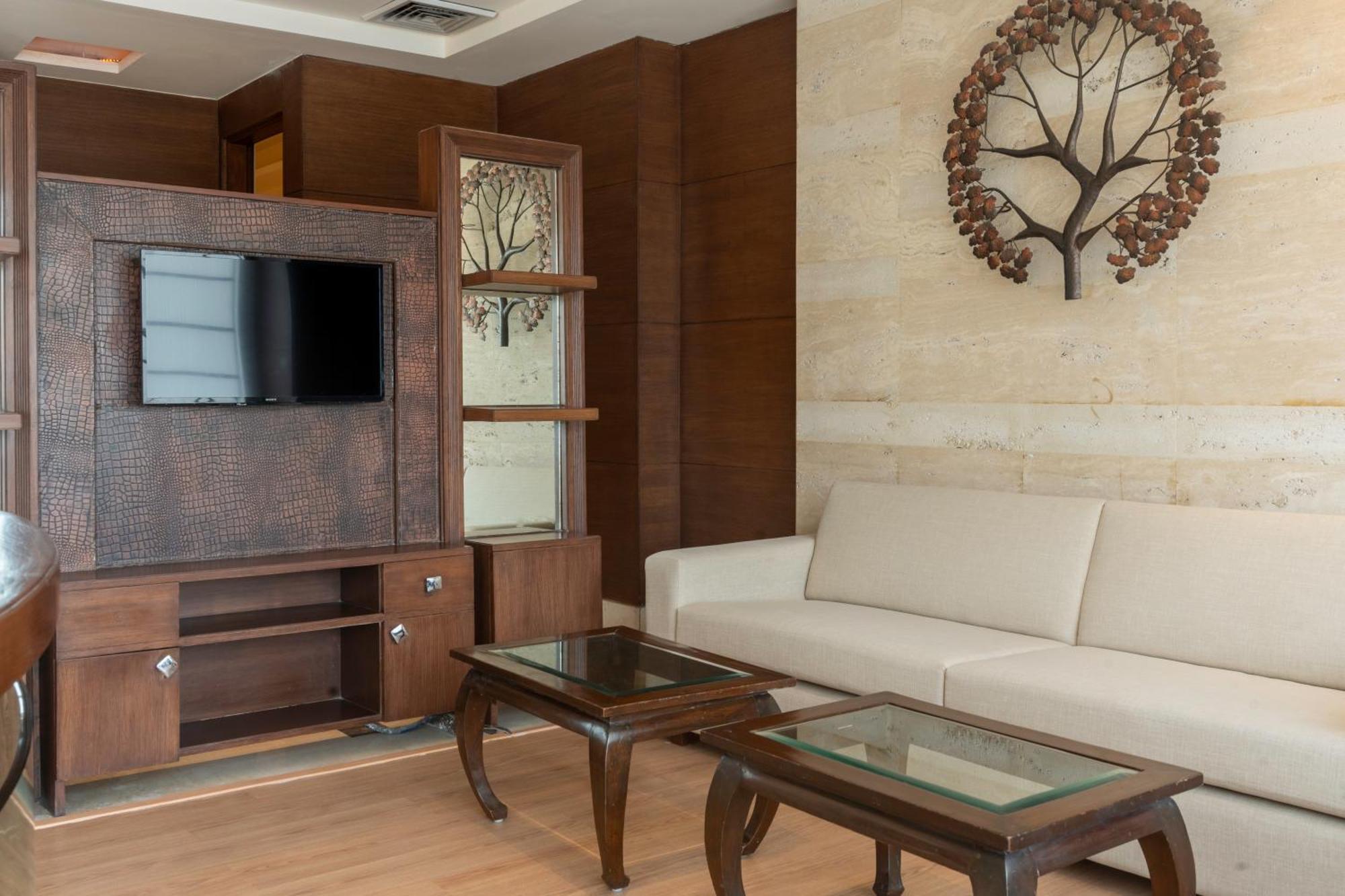 Best Western Plus Amritsar Exterior photo