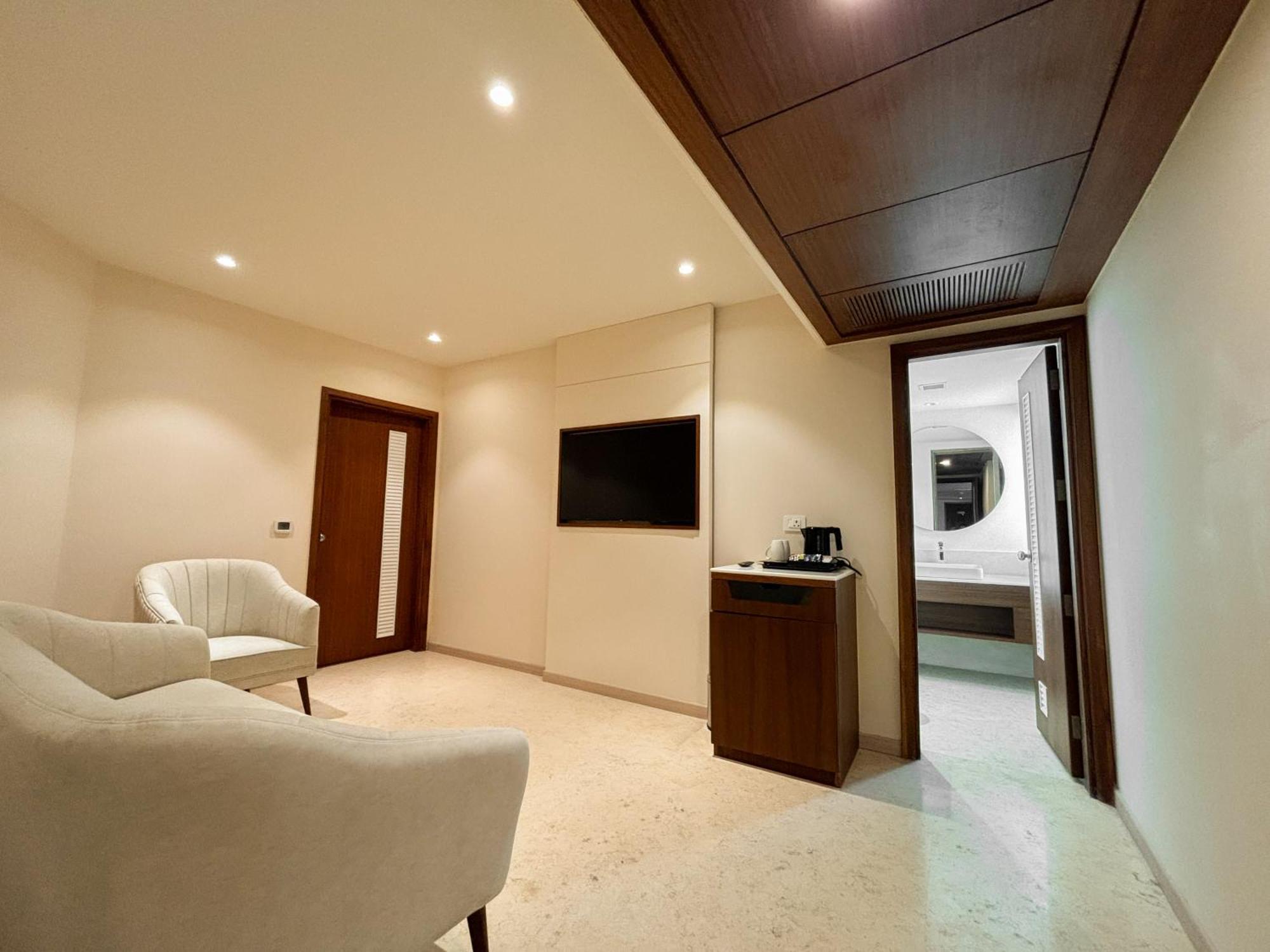 Best Western Plus Amritsar Exterior photo